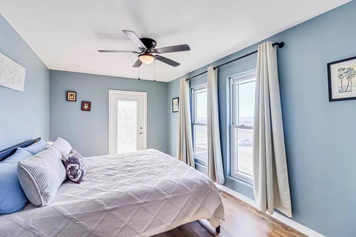 6Bdrm Beach Home - Oceanviews - Recently Renovated - Shared Pool & Hottub 阿兰瑟斯港 外观 照片