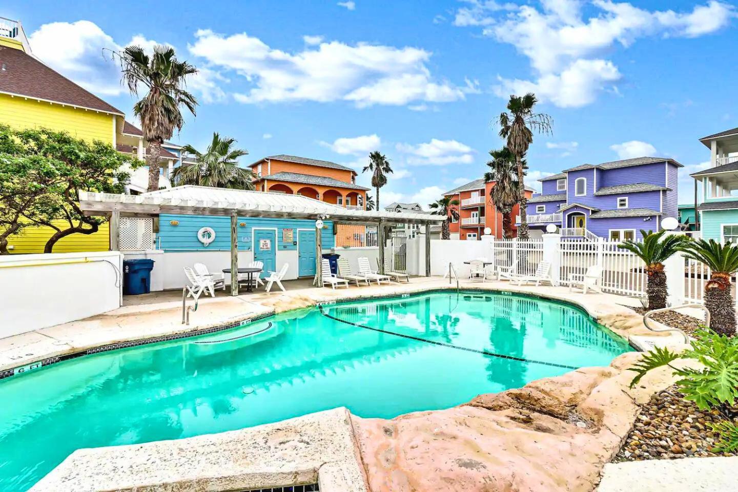 6Bdrm Beach Home - Oceanviews - Recently Renovated - Shared Pool & Hottub 阿兰瑟斯港 外观 照片